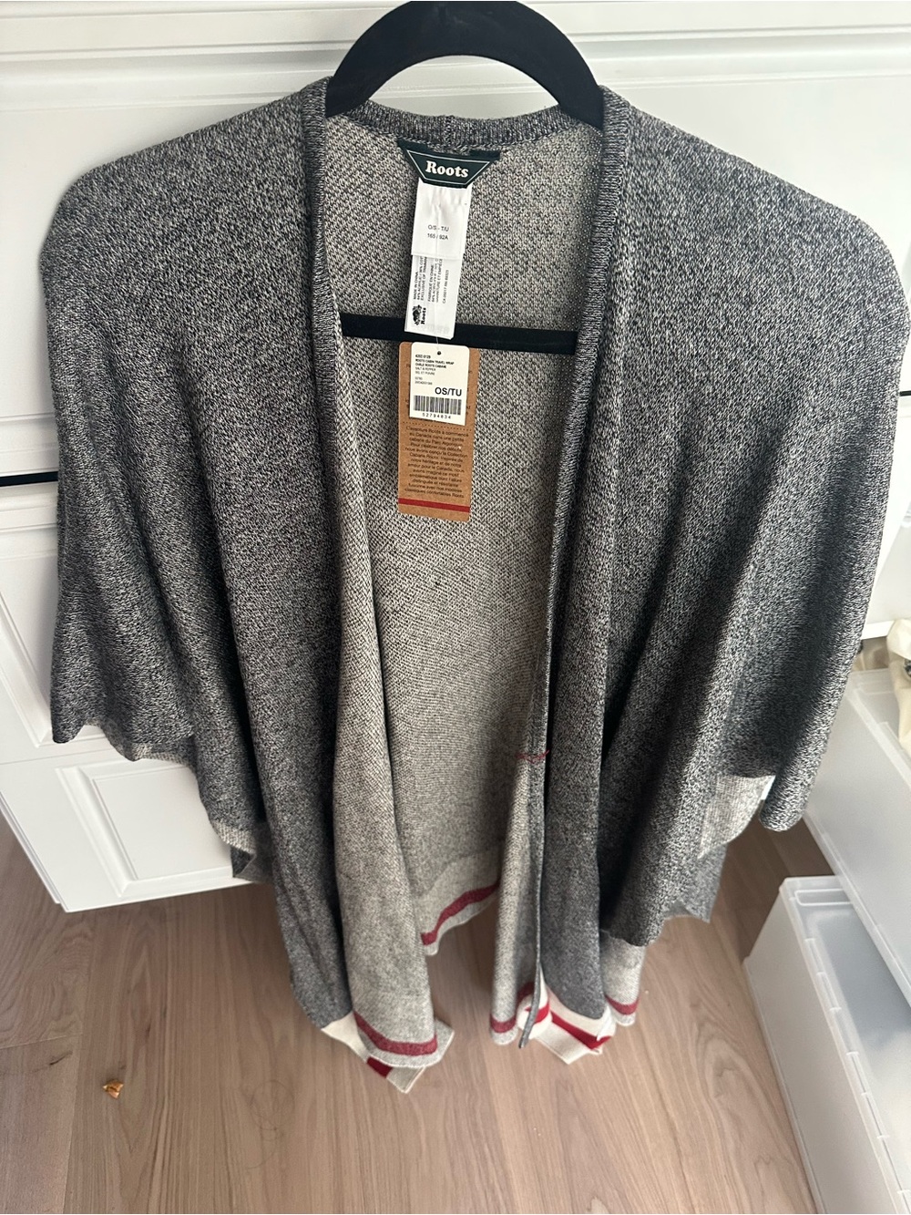 Roots Gray Open-Front Knit Poncho with Red Trim